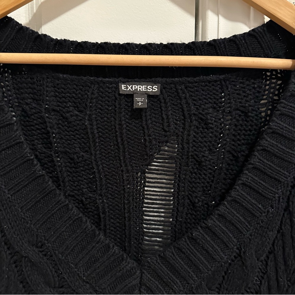 Express Black Ripped V-Neck Oversized Sweater Size S - Picture 4 of 8